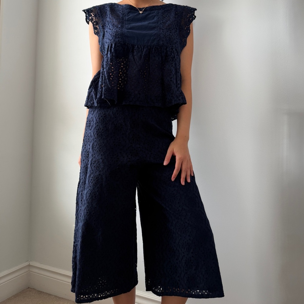 Zara Navy Eyelet Set - Medium